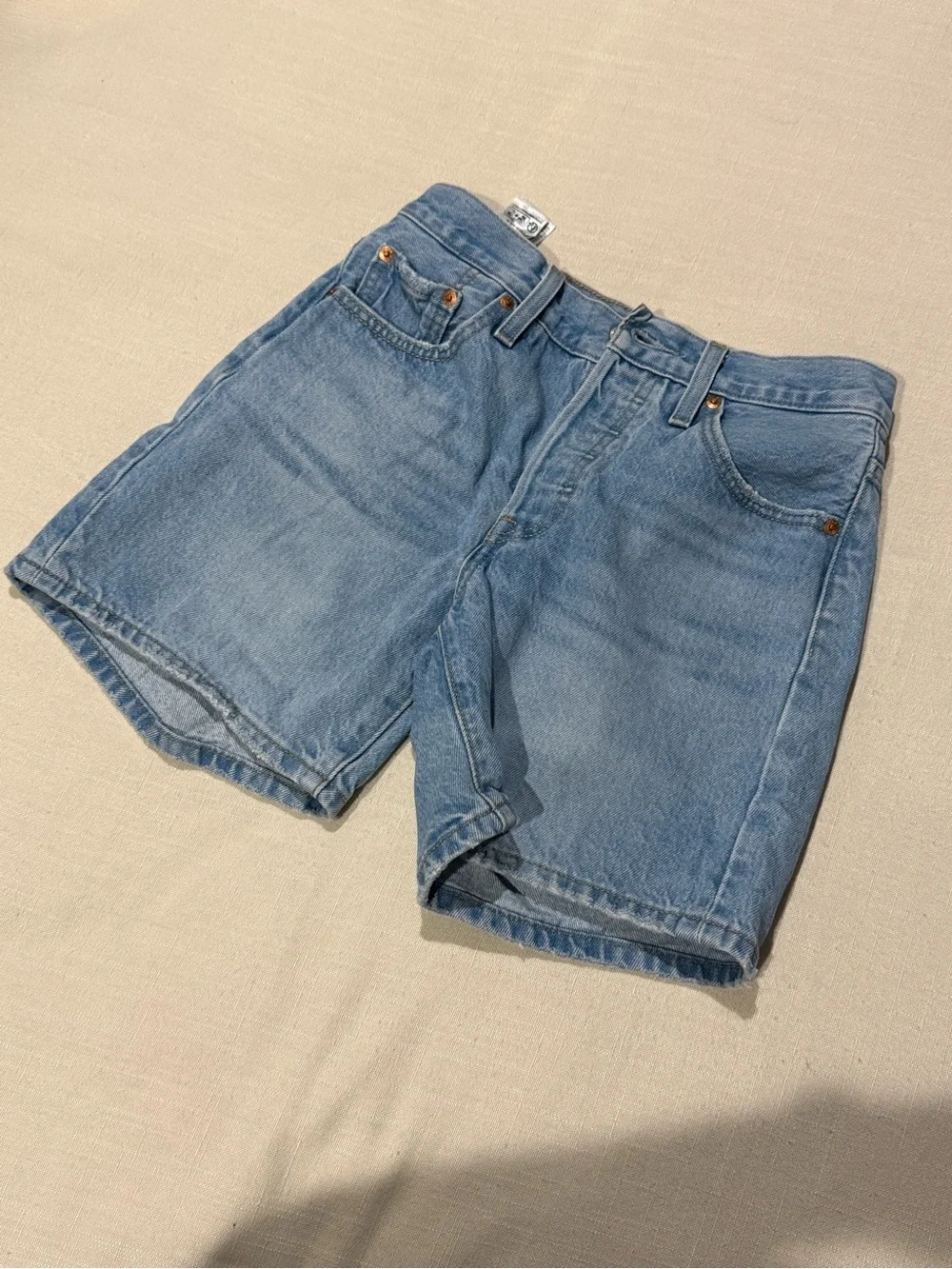 Levi's Light Blue Buttonfly Denim Jeans - Picture 2 of 5
